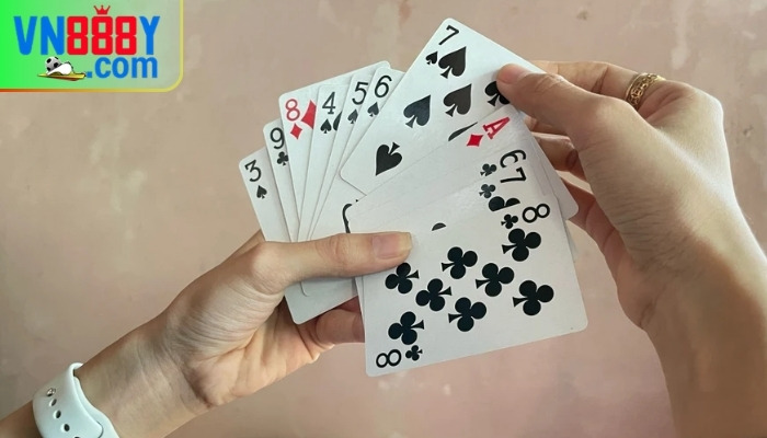 Giải mã giấc mơ chơi bài tiến lên